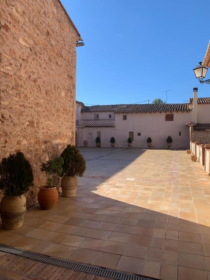 Castillo Con Piscina En Plena Sierra Calderona セゴルベ エクステリア 写真