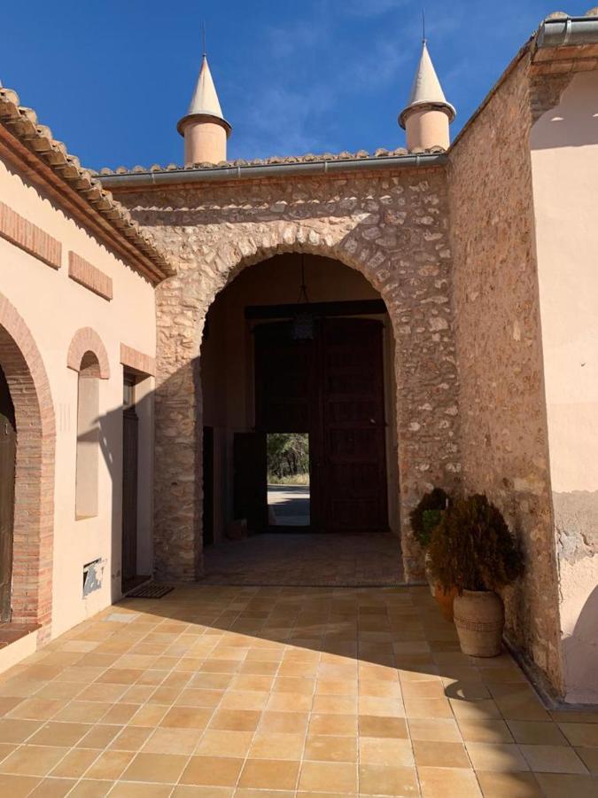 Castillo Con Piscina En Plena Sierra Calderona セゴルベ エクステリア 写真