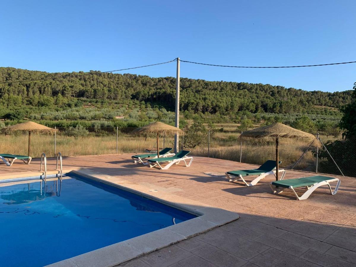 Castillo Con Piscina En Plena Sierra Calderona セゴルベ エクステリア 写真