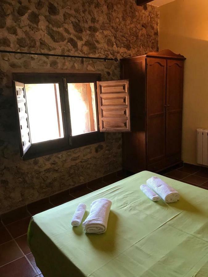 Castillo Con Piscina En Plena Sierra Calderona セゴルベ エクステリア 写真